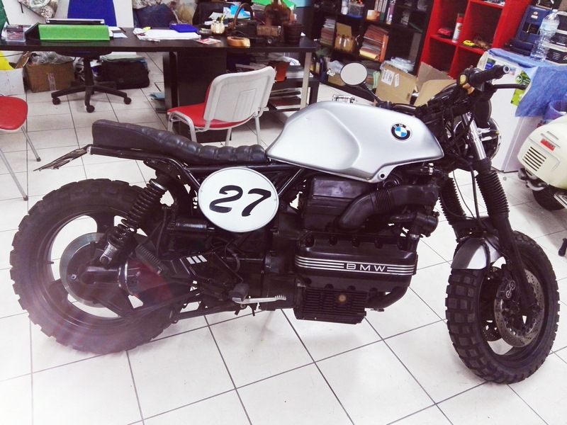 Moto Bmw K100 Cafe Racer Anno 1991 Iscritta Asi Img Copia Fiorauto Rivenditore Auto E Moto Nuovo Usato Km 0 E D Occasione Ad Ischia